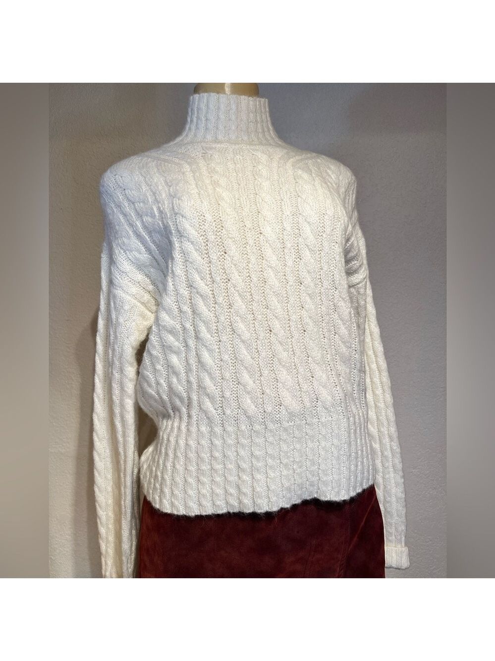 NWT $118 French Connection Jacqueline Mock Neck Long-sleeve Sweater S/M - Picture 3 of 6